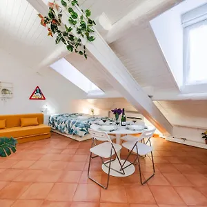 The White Jungle - San Babila Attic Appartement