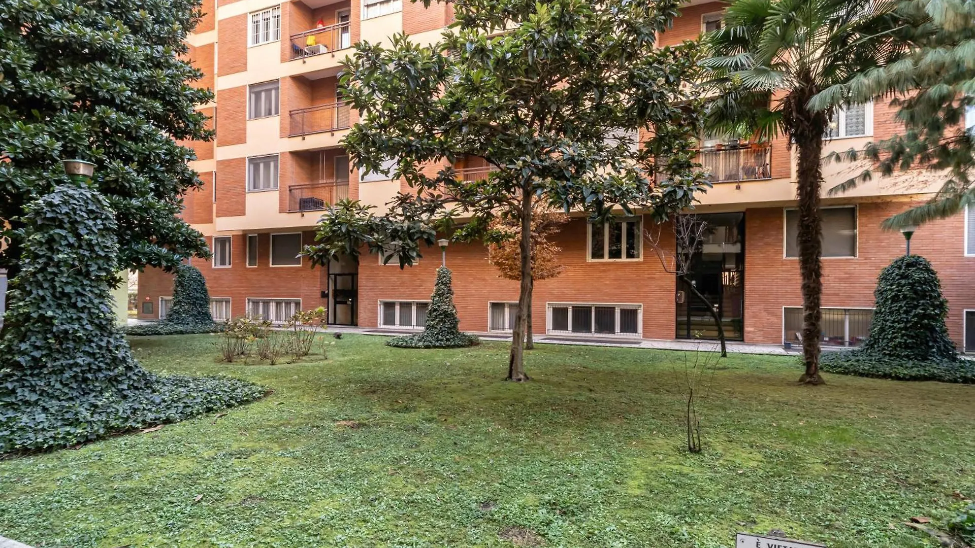Milano Rogoredo Balcony Apartment إيطاليا